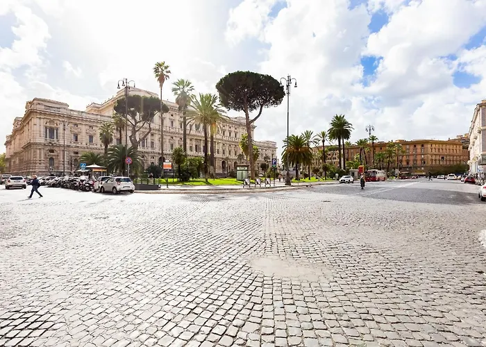 Vatican Andrea's House דירה